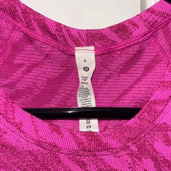 Lululemon Swiftly Tech Short Sleeve Shirt - Picture 2 of 4